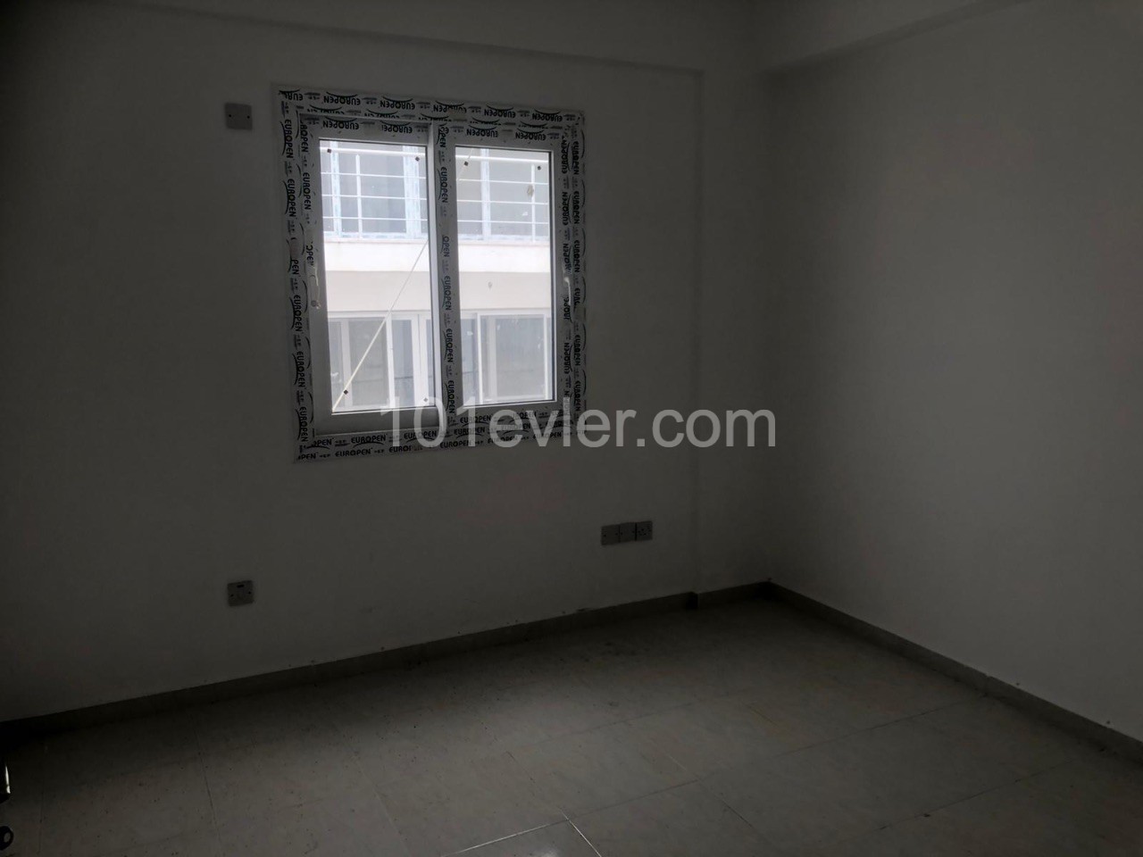 GROUND FLOOR MADE IN TURKEY 3+1 ZERO FLAT FOR SALE ** 