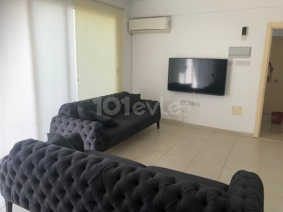 Penthouse To Rent in Küçük Kaymaklı, Nicosia