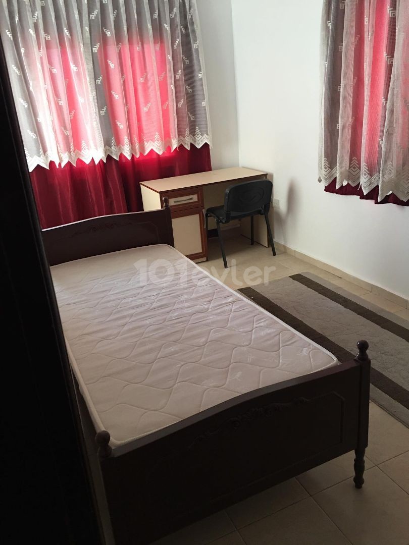 amitköy Bölgesinde 2+1 Full Eşyalı Apartman Dairesi…