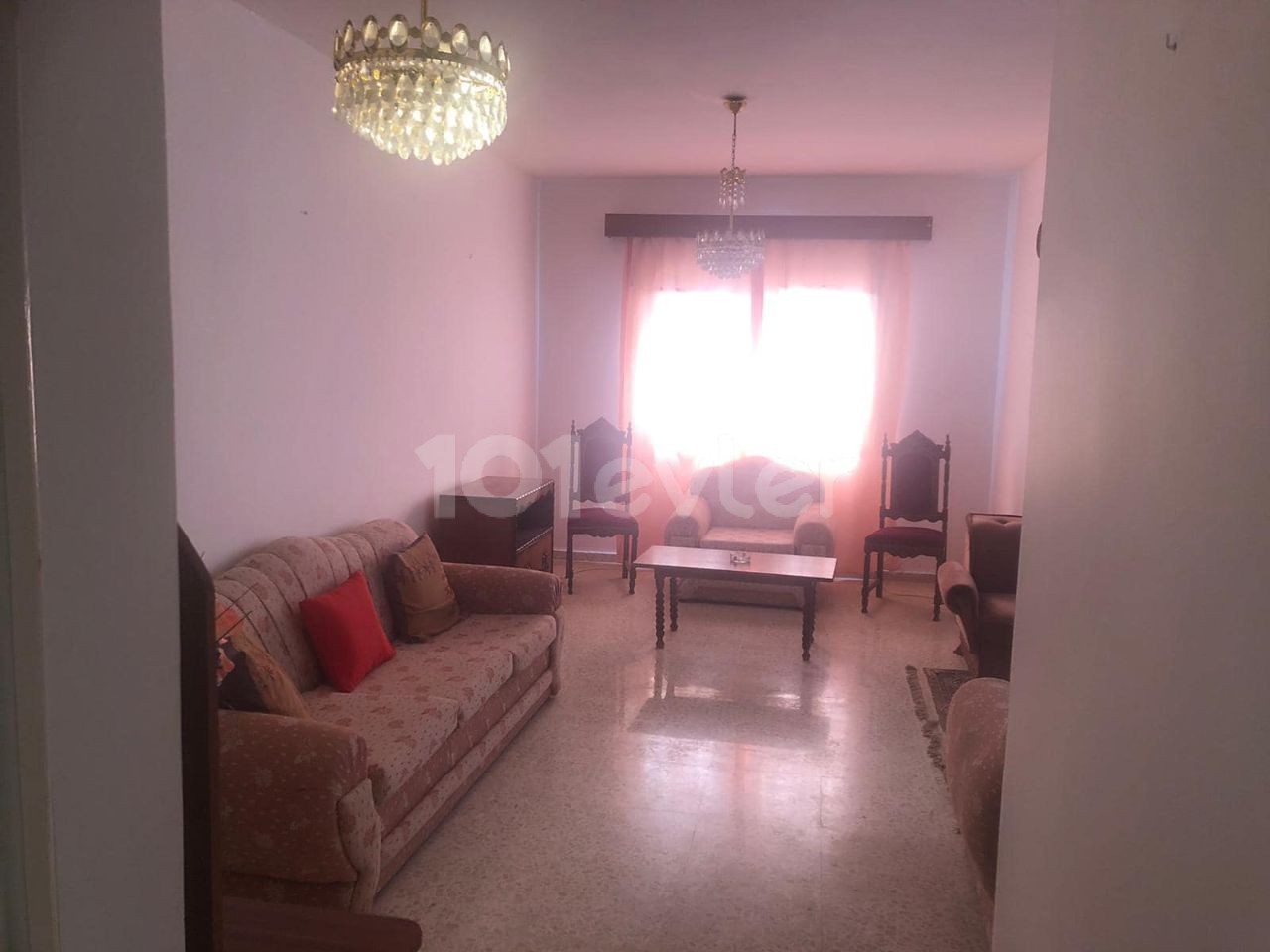 K KYRENIA AMERICAN UNIVERSITY, AS WELL AS A DETACHED HOUSE ON THE GROUND FLOOR FOR A SITE WITH A GARDEN 3+1 ** 