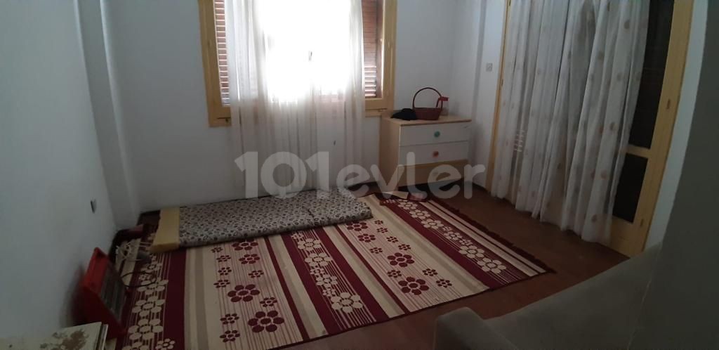 IMMEDIATELY AVAILABLE- 4 +1 FULLY FURNISHED APARTMENT - 4 +1 FURNISHED APARTMENT For Rent In Kyrenia, 2 Minutes From School Services And Grocery Stores ** 