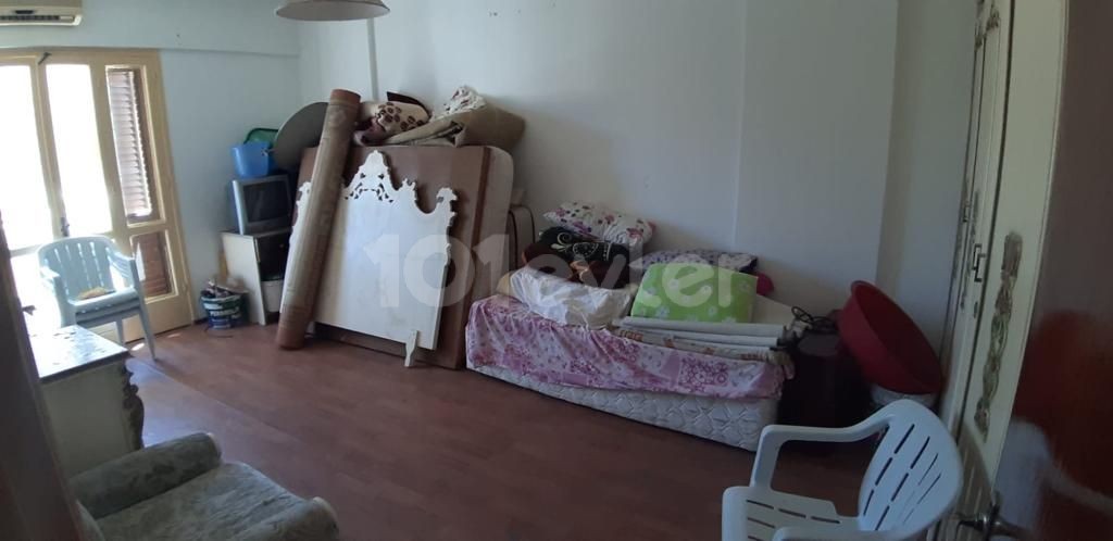 IMMEDIATELY AVAILABLE- 4 +1 FULLY FURNISHED APARTMENT - 4 +1 FURNISHED APARTMENT For Rent In Kyrenia, 2 Minutes From School Services And Grocery Stores ** 