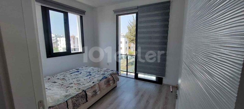  15 EYLÜL'DE MÜSAİT -KIZILBAŞBÖLGESİ KOLON HASTANE BÖLGESİ 2+1 Full Eşyalı Apartman Dairesi.