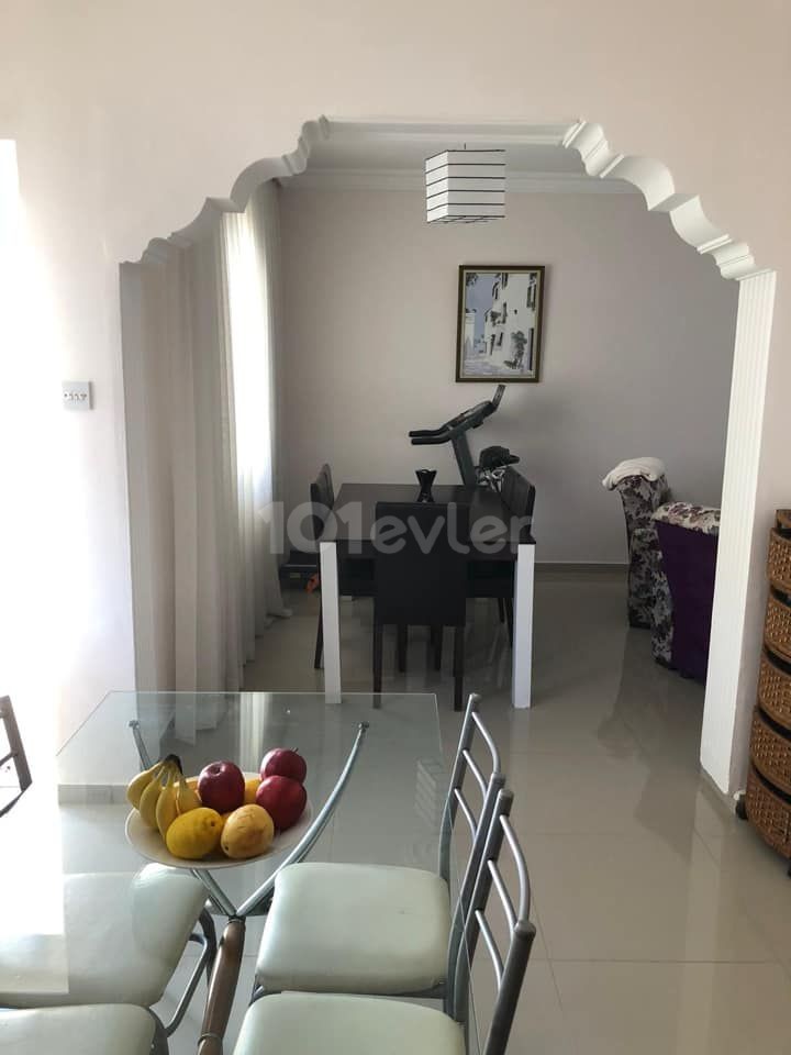 -3 + 1 Fully Furnished LUXURY RENTAL TWIN VILLA - IMMEDIATELY AVAILABLE - 3 + 1 Fully Furnished Apartment for Rent 1 Minute from the Markets of the YENIKENT Region. 2 WC AND BATHROOM - GARDEN - BARBECUE - CAR GARAGE ** 