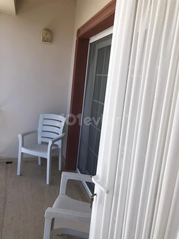 -3 + 1 Fully Furnished LUXURY RENTAL TWIN VILLA - IMMEDIATELY AVAILABLE - 3 + 1 Fully Furnished Apartment for Rent 1 Minute from the Markets of the YENIKENT Region. 2 WC AND BATHROOM - GARDEN - BARBECUE - CAR GARAGE ** 