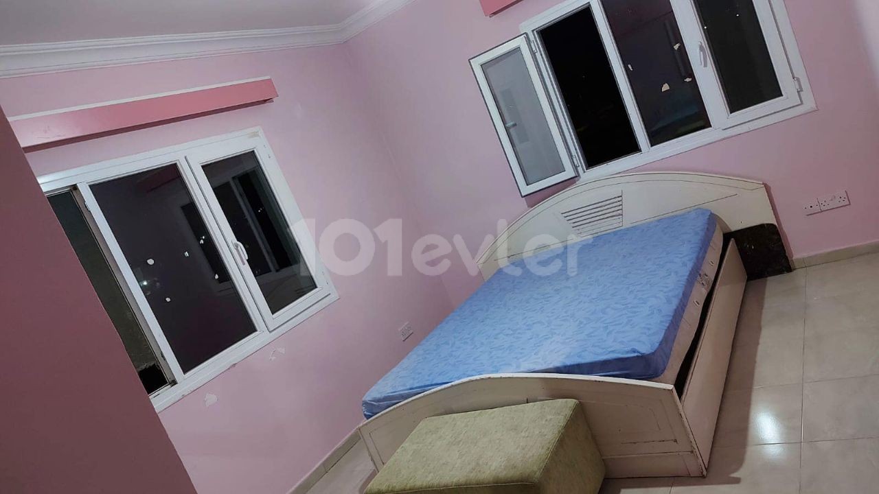 HEMEN MÜSAİT - ALAYKÖY Bölgesinde 2+1 Full Eşyalı Apartman Dairesi…