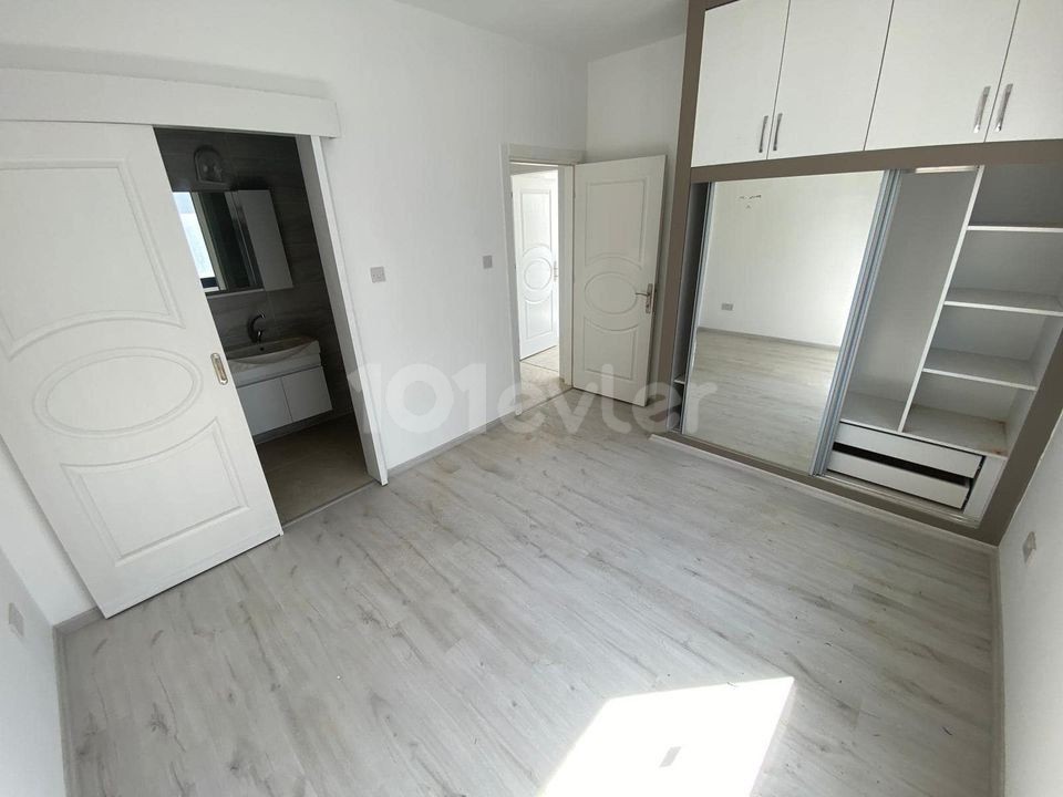 -HAMİTKÖY BÖLGESİ 2+1 Eşyasız DAİRE. 95 M'2 sıfır bina .