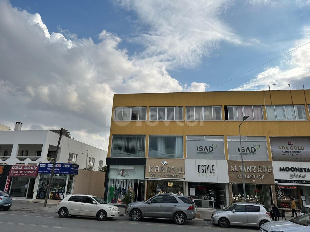 For Sale With Commercial Permit 130m2 in metropolitan flood village area 3+1 For Sale Price 68.000£