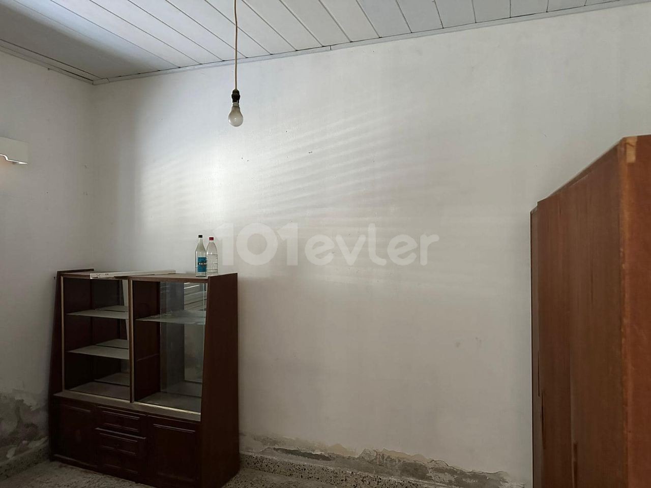 Detached House For Sale in Dikmen, Kyrenia