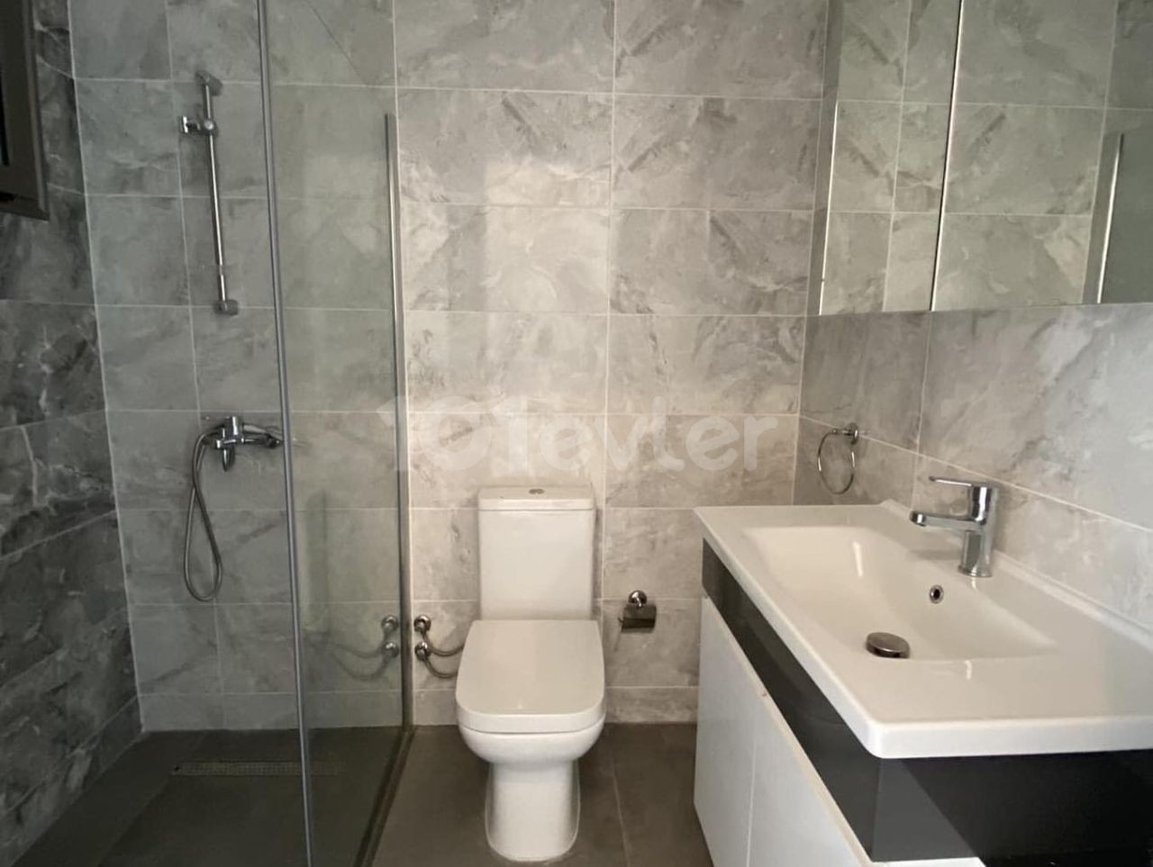 Flat For Sale in Küçük Kaymaklı, Nicosia