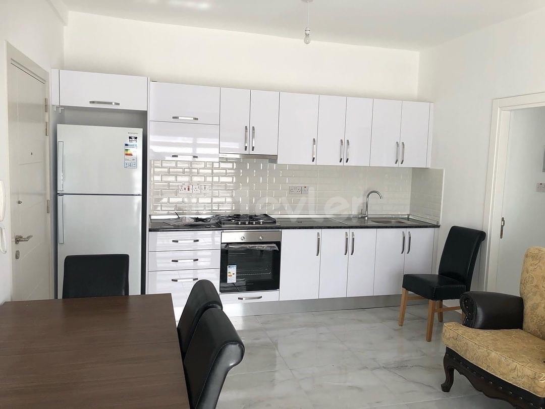 - آپارتمان نو مبله کاملاً تازه مبله 2+1 آپارتمان برای اجاره بین Ortaköy Yenikent، 5 دقیقه تا اتوبوس مدرسه و بازار.