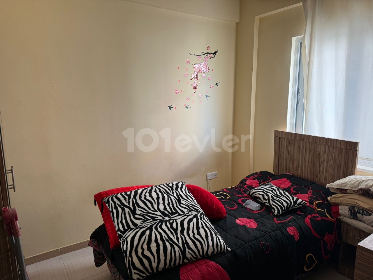 🛎- ORTAKÖY BÖLGESİ 2+1 Full Eşyalı Apartman Dairesi.