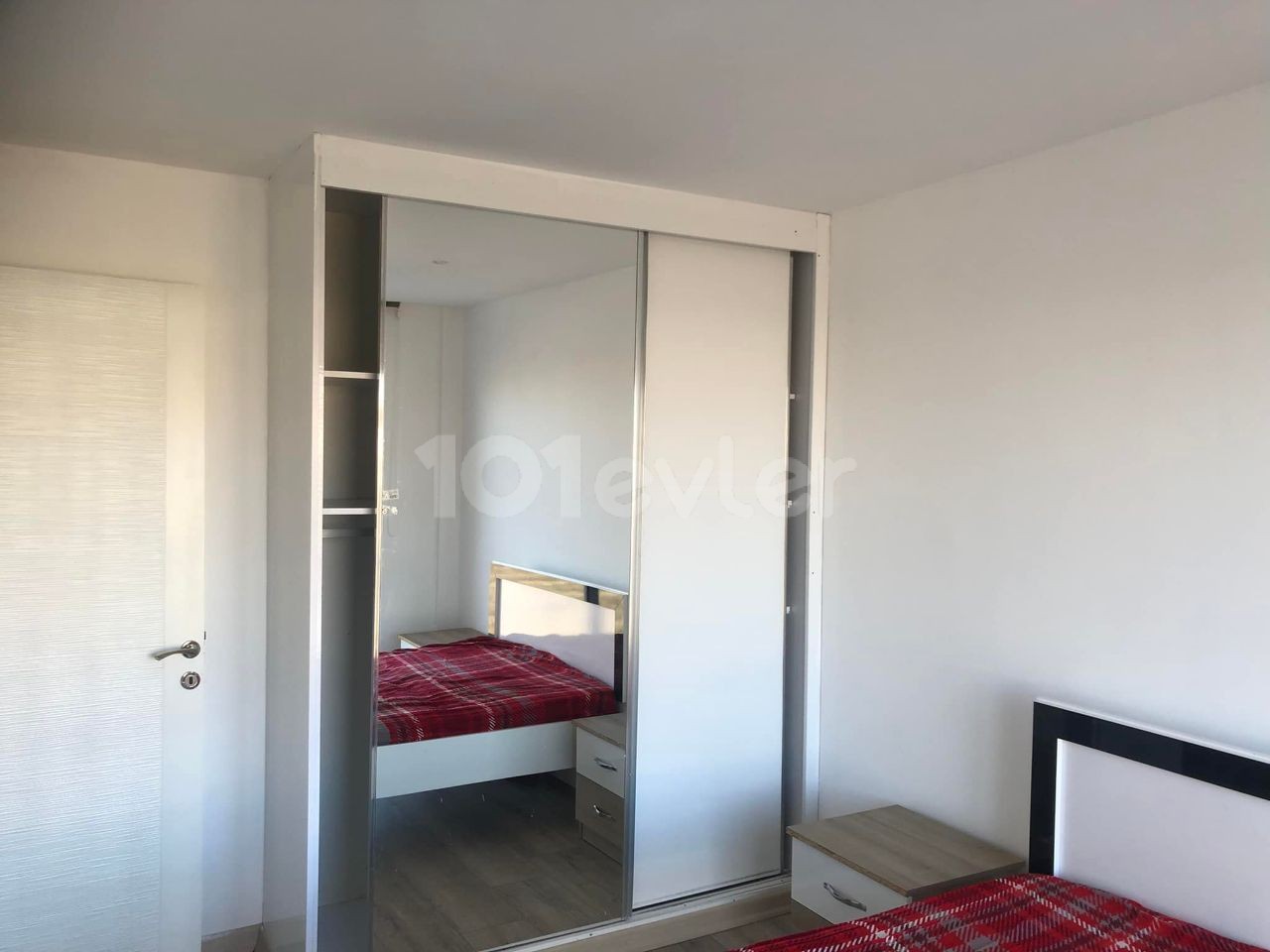 MONTHLY PAYMENT APARTMENT - KÜÇÜK KAYMAKLI AREA 2+1 Fully Furnished Flat