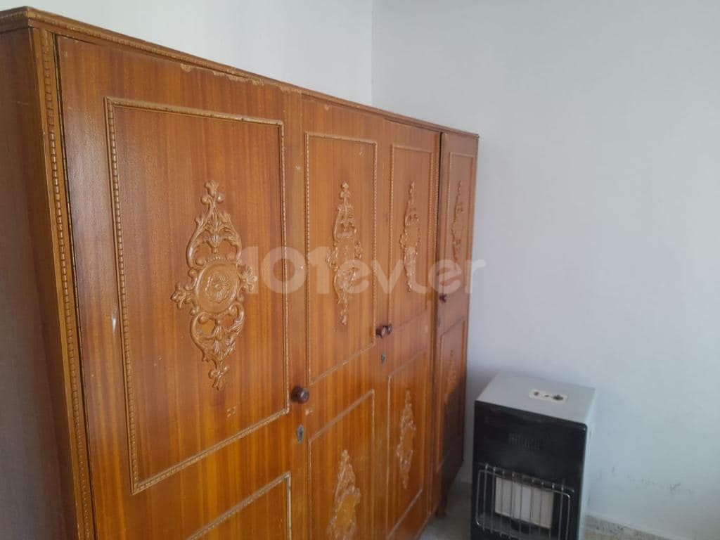 Fully Furnished 3+1 Flat FOR RENT in Metehan Kermia Area, 3 Minutes from School Buses and Markets…