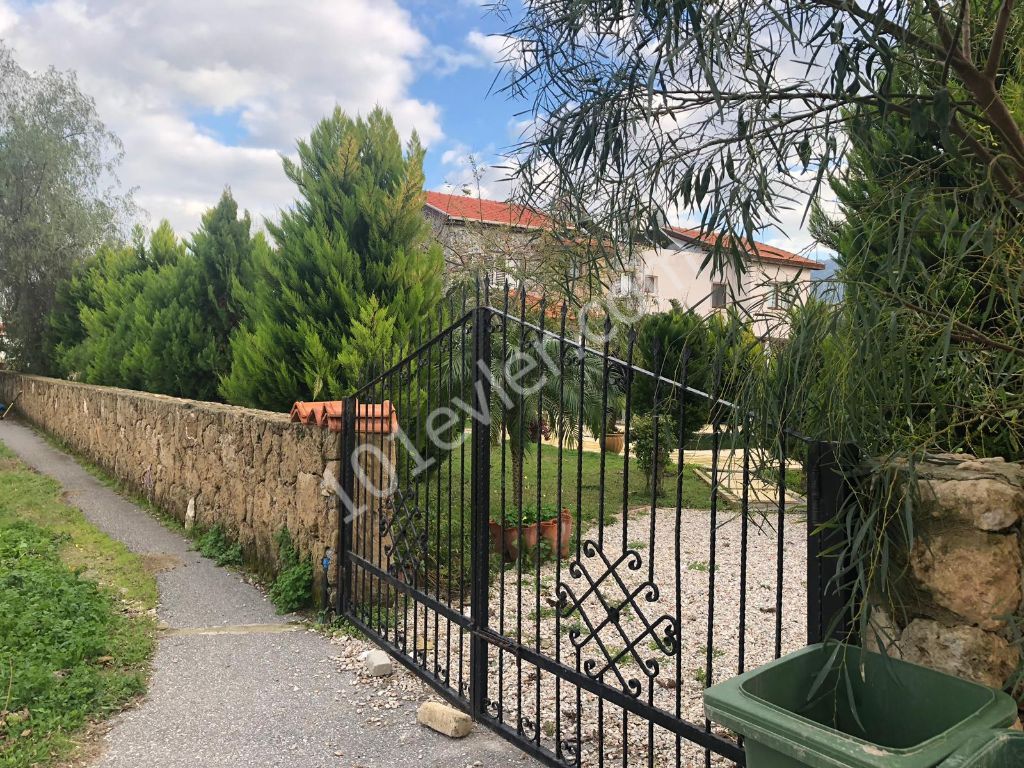 Villa For Sale in Çatalköy, Kyrenia