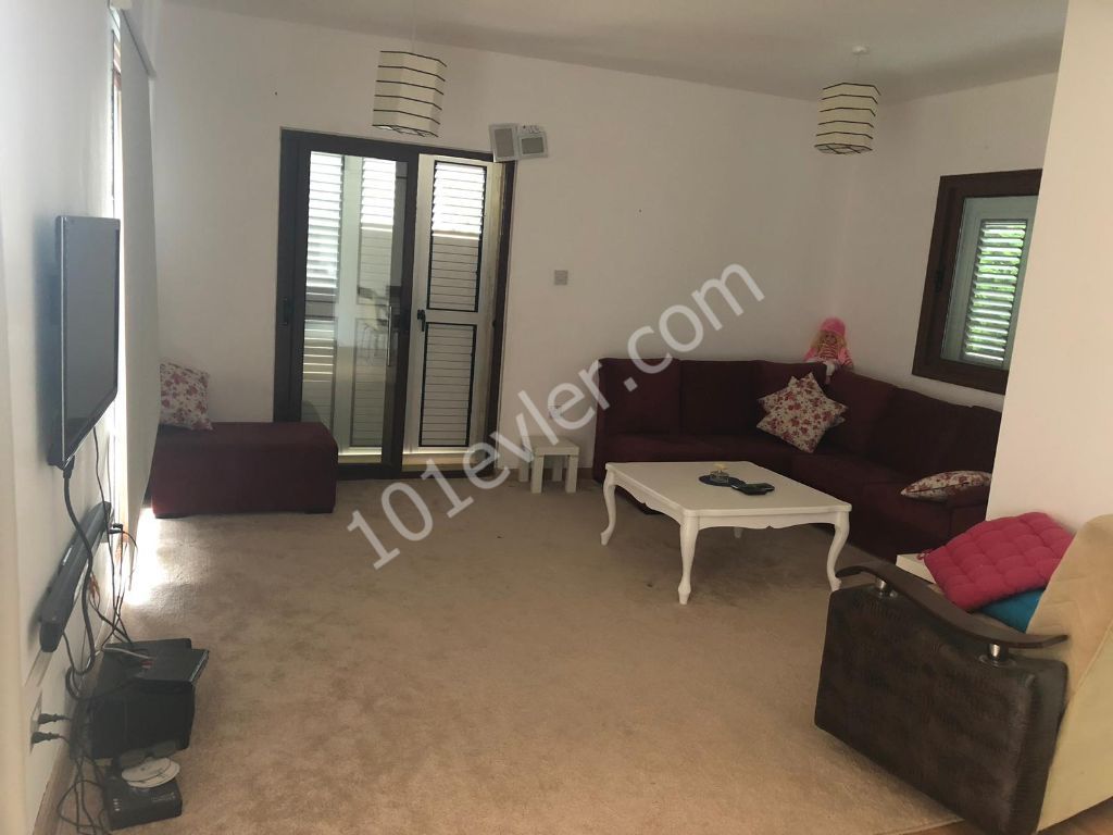 Villa For Sale in Çatalköy, Kyrenia