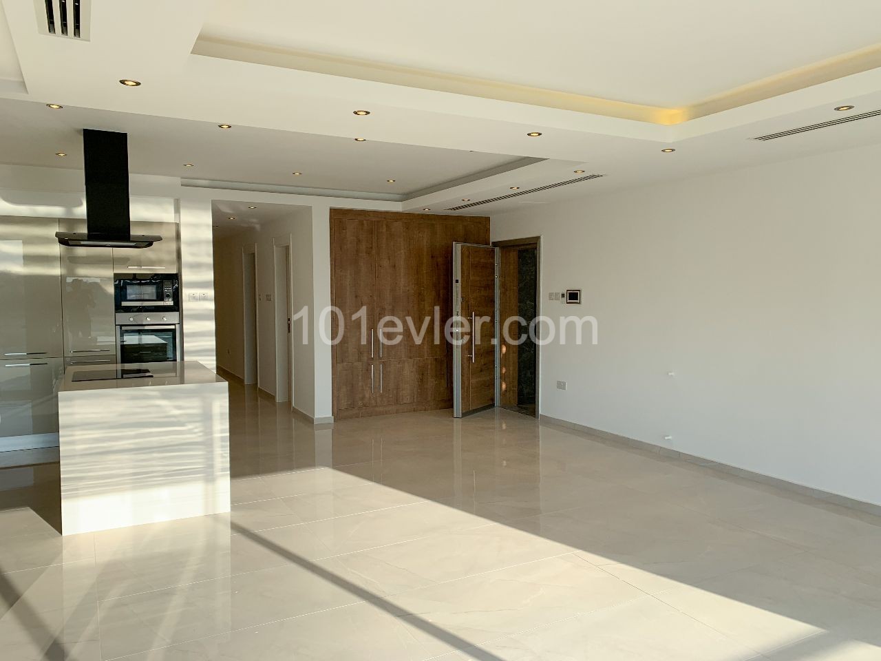 3+1 Luxury Flat To Rent in Metehan, Nicosia