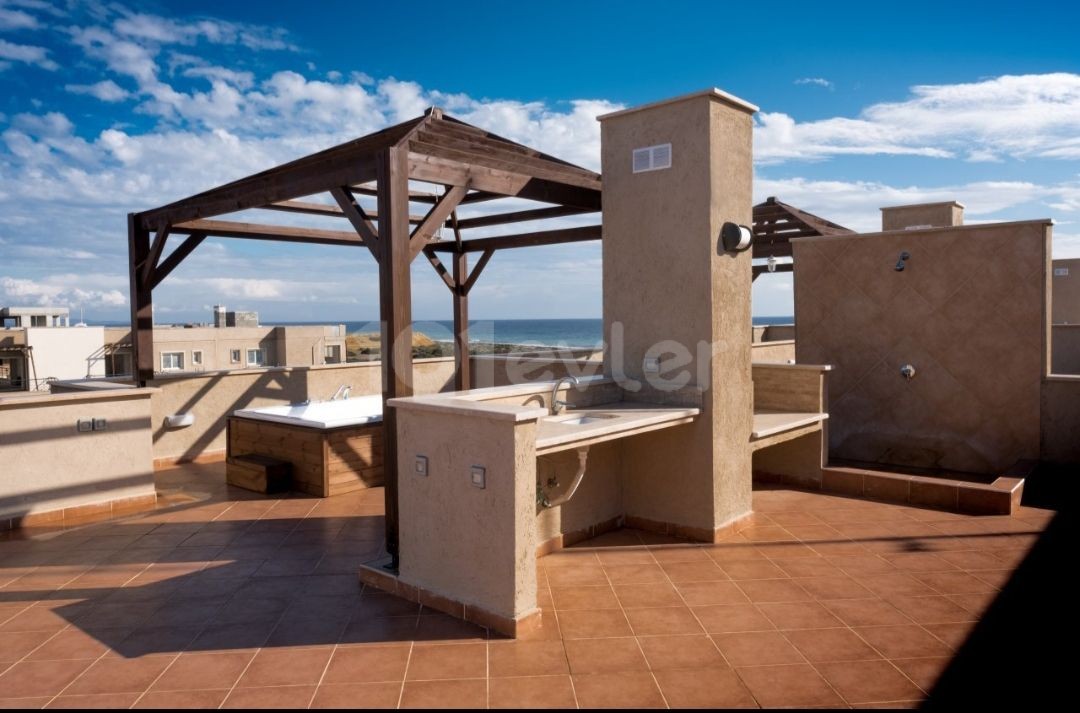 Thalassa Beach Resort 2+1 penthouse