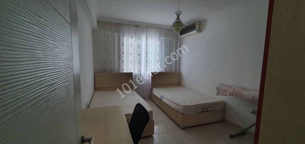 One bedroom apartment in a residential complex in Alsancak