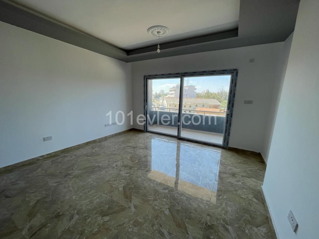 FLATS FOR SALE IN THE CITY CENTER