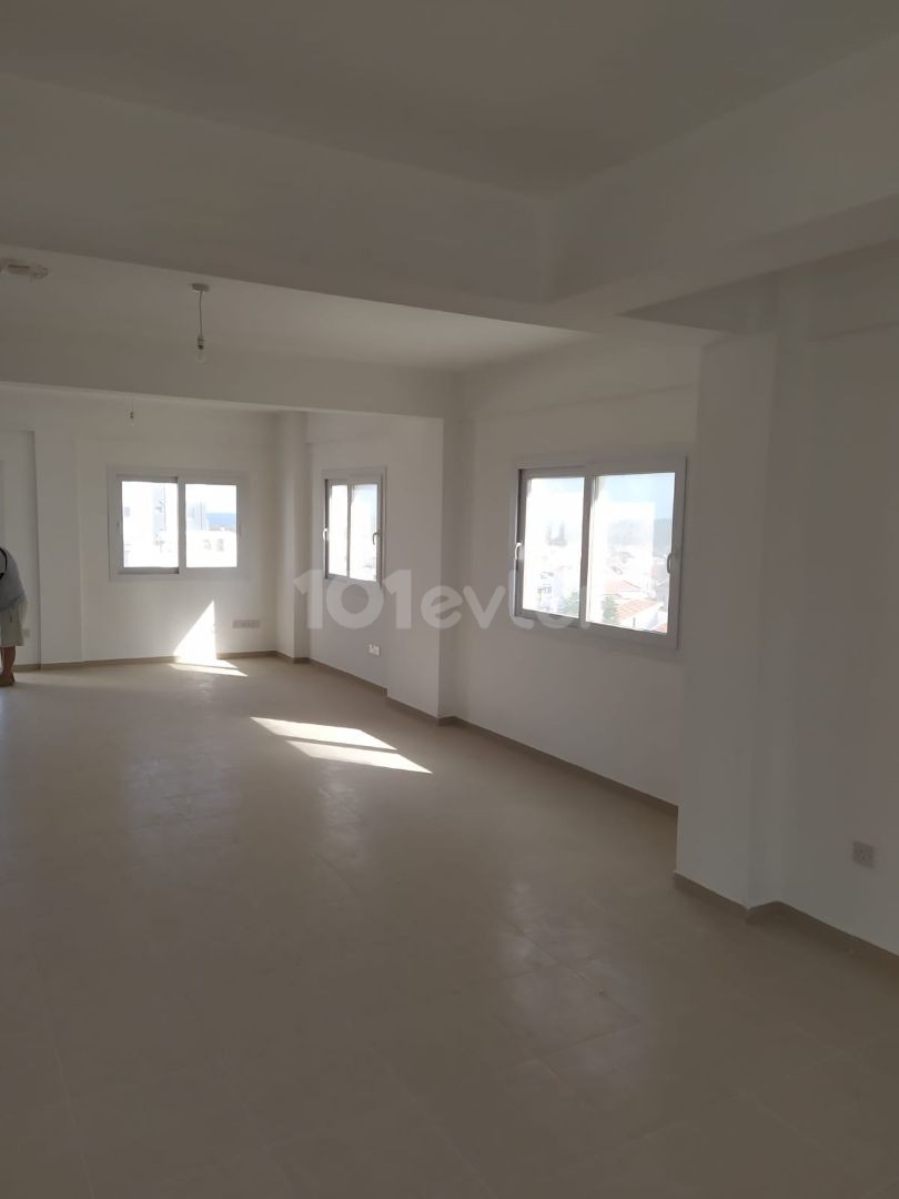 Yenibogazıcı duplex penthouse for sale