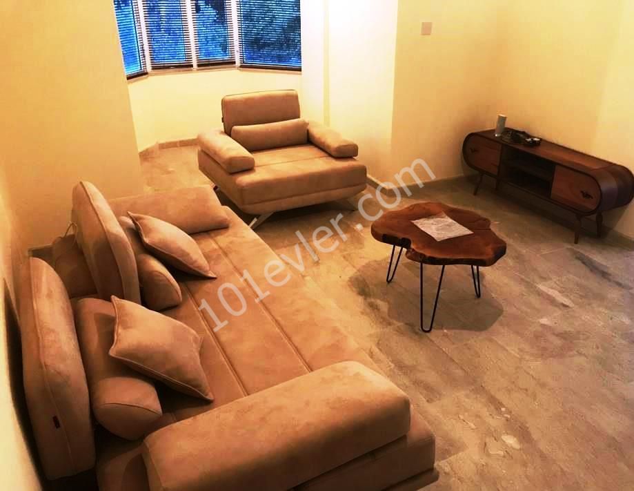 A FULLY FURNISHED APARTMENT WITH 3 BEDROOMS IN THE CENTER OF KYRENIA, SUITABLE FOR INVESTMENT AND LIVING, IS FOR SALE IMMEDIATELY!!!! STOCK THE DEED ALONE!!!!FOR DETAILED INFORMATION, PLEASE CONTACT 05338334049 ** 