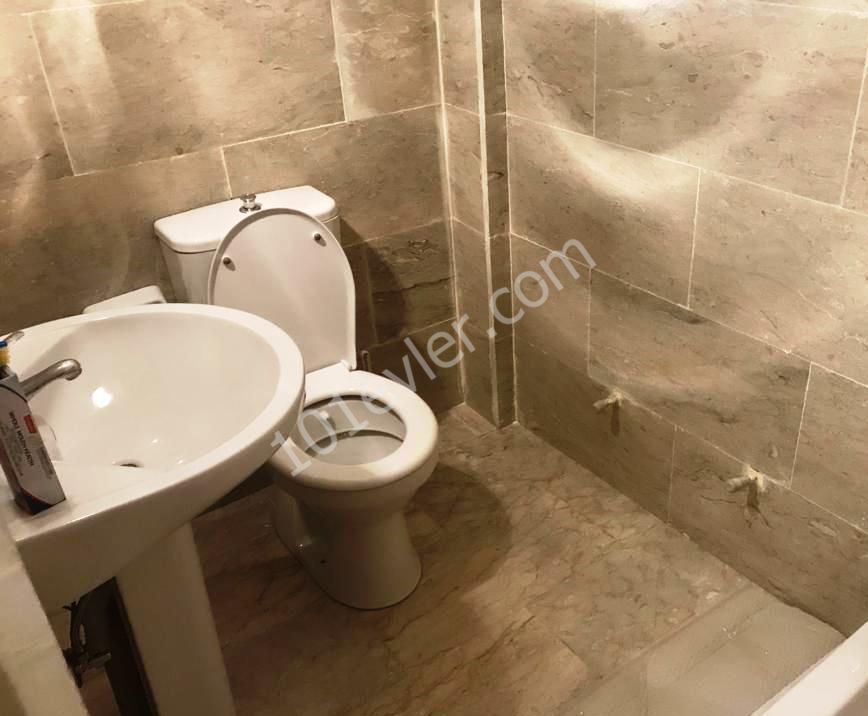 A FULLY FURNISHED APARTMENT WITH 3 BEDROOMS IN THE CENTER OF KYRENIA, SUITABLE FOR INVESTMENT AND LIVING, IS FOR SALE IMMEDIATELY!!!! STOCK THE DEED ALONE!!!!FOR DETAILED INFORMATION, PLEASE CONTACT 05338334049 ** 