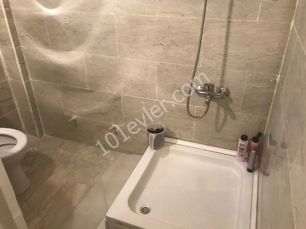 A FULLY FURNISHED APARTMENT WITH 3 BEDROOMS IN THE CENTER OF KYRENIA, SUITABLE FOR INVESTMENT AND LIVING, IS FOR SALE IMMEDIATELY!!!! STOCK THE DEED ALONE!!!!FOR DETAILED INFORMATION, PLEASE CONTACT 05338334049 ** 