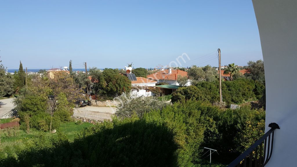 3 BEDROOM DETACHED HOUSE WITH PRIVATE POOL ON A PLOT OF 1000 M2 IN KYRENIA-ÇATALKOYDE SHAH MARKET AREA OF 145 M2. DECOUPLED HOUSE WITH PRIVATE POOL ON A PRIVATE PLOT OF 145 M2 IN KYRENIA-ÇATALKOYDE SHAH MARKET AREA.-FOR DETAILED INFORMATION AND ON-SITE VIEWING -05338334049-8886970. ** 