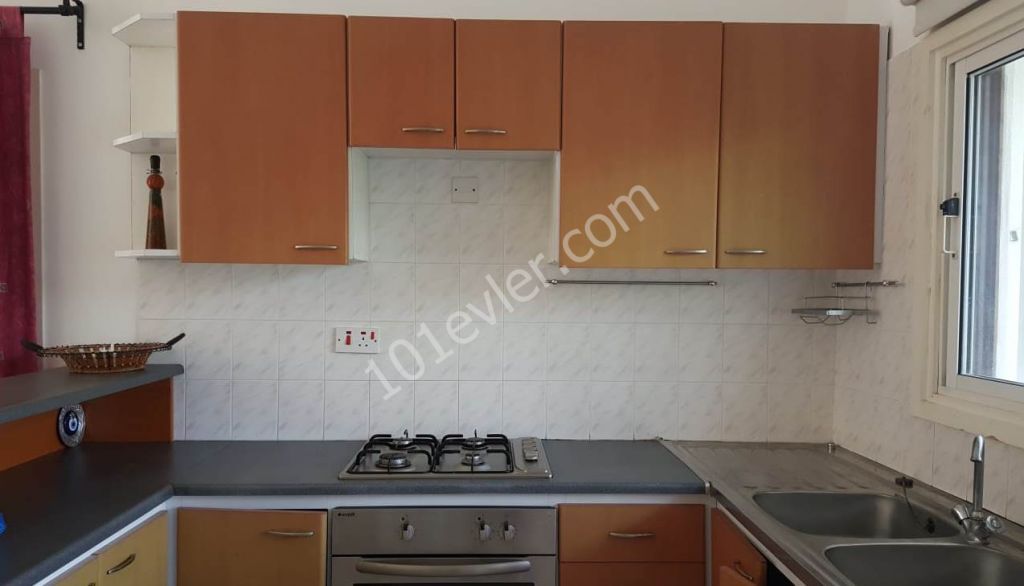 A 3-bedroom apartment on a site with a pool in Kyrenia-Çatalkoy is for sale at miz.Please contact 05338334049 for detailed information and to be seen on the spot. ** 