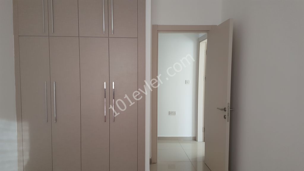 Flat To Rent in Girne Merkez, Kyrenia