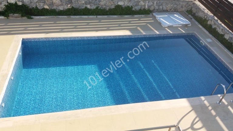 Beautiful 3 Bedroom, 3 Bathroom Villa with Private Pool in Catalkoy with Panoramic Views of the Sea and Mountains  - ONLY 1 DEPOSIT