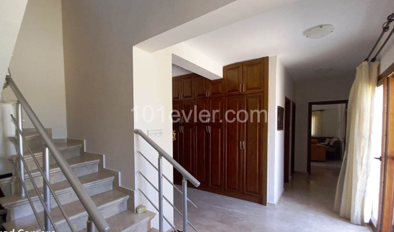 3+2 Classic Bungalow  with very easy access in a decent area of ​​Girne-Lapta