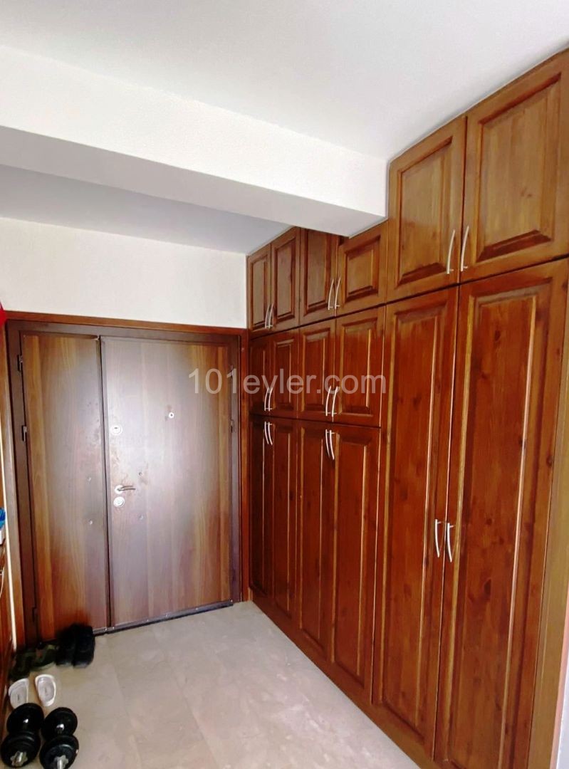 3+2 Classic Bungalow  with very easy access in a decent area of ​​Girne-Lapta