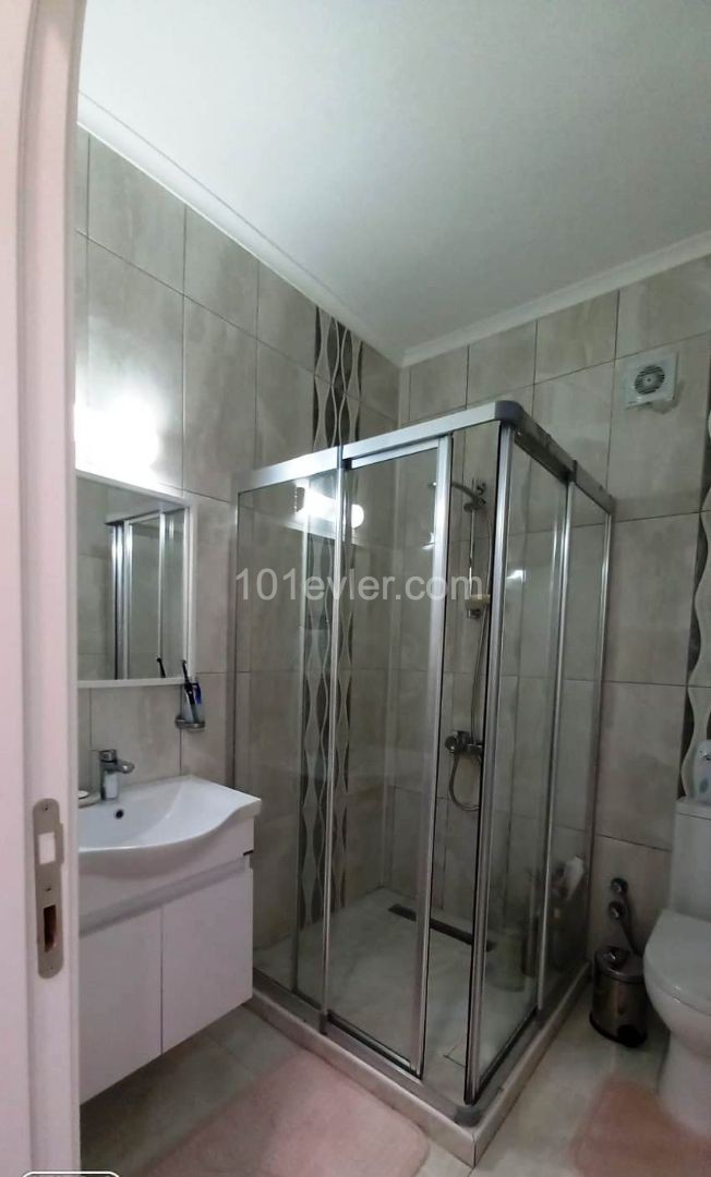 2 bedroom fully furnished flat with green city view in Kyrenia -Karmarket area ** 