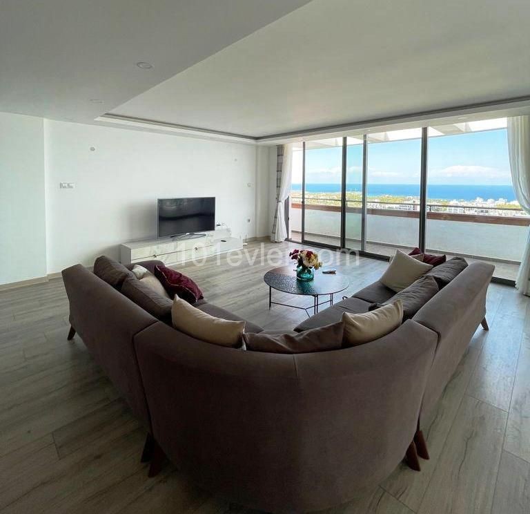 Luxury apartment with panoramic view 200 mk +120 mk balcony in a luxury residence in the center of Kyrenia. ** 