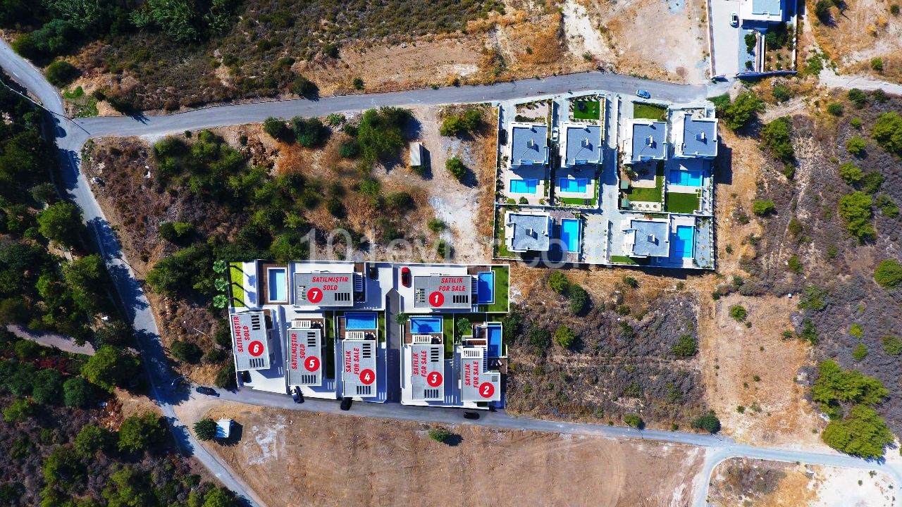 For sale 4 bedrooms modern Luxury villas in Zeytinlik -Kyrenia