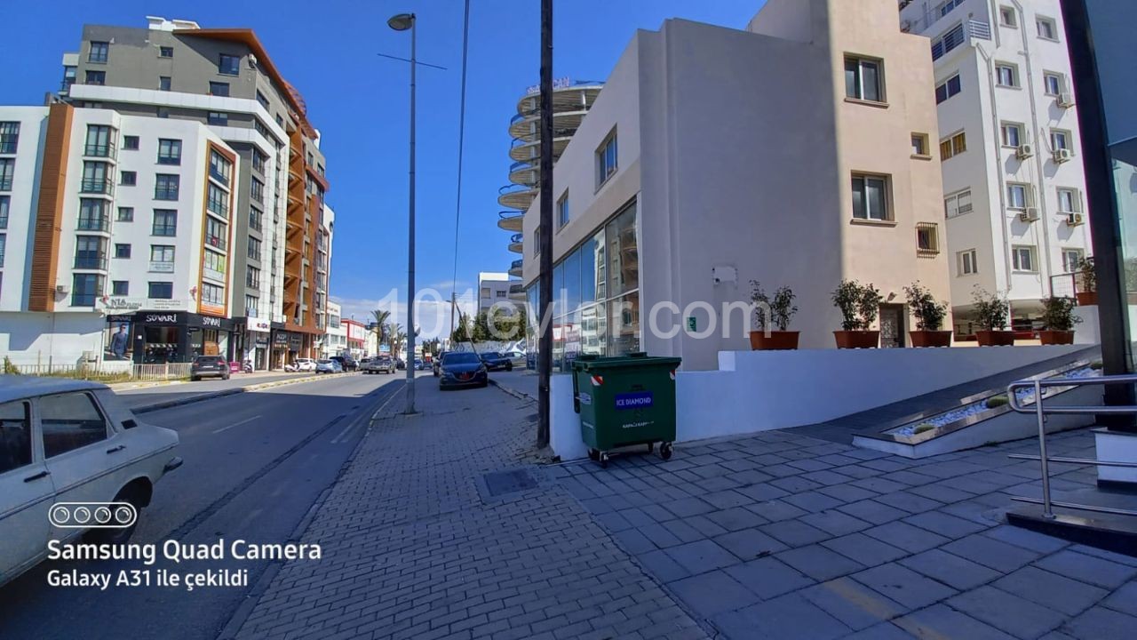 COMPLETE BUILDING SUITABLE FOR A BANK AND FINANCE OFFICE AND STORE ON THE STREET IN THE CENTER OF KYRENIA. ** 