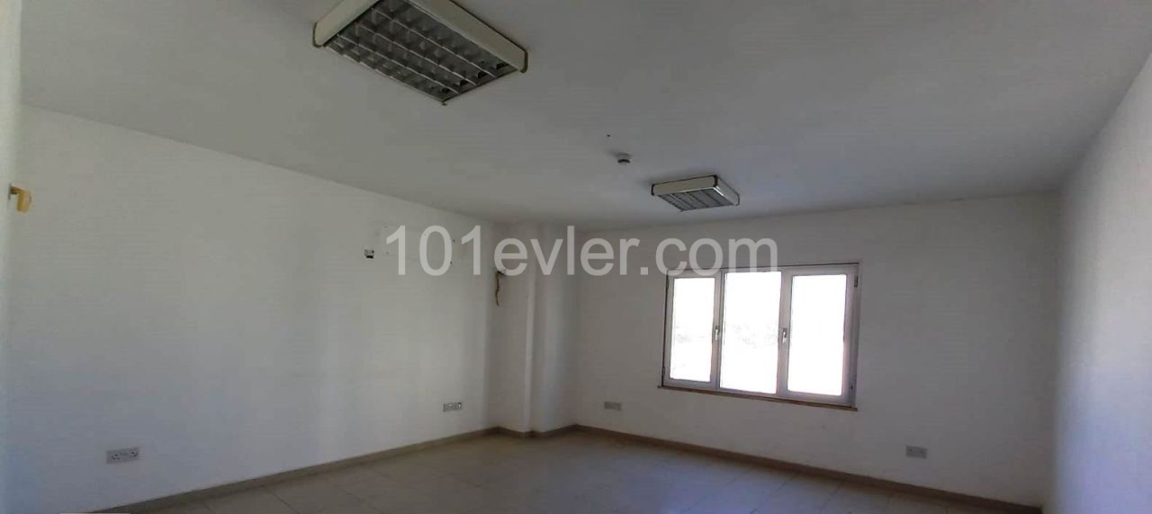 COMPLETE BUILDING SUITABLE FOR A BANK AND FINANCE OFFICE AND STORE ON THE STREET IN THE CENTER OF KYRENIA. ** 