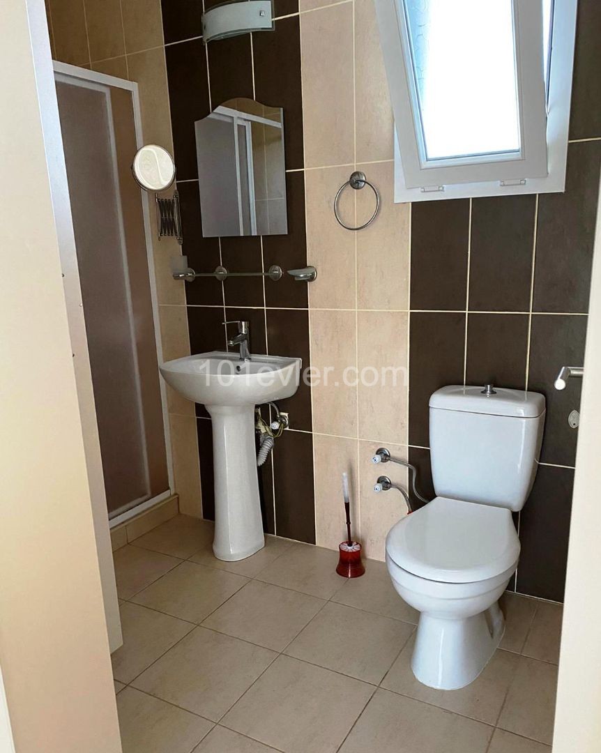 3 + 1 Villa with 3 shower toilets with a beautiful garden in Kyrenia -Ozankoy, only white goods and curtains. **  ** 