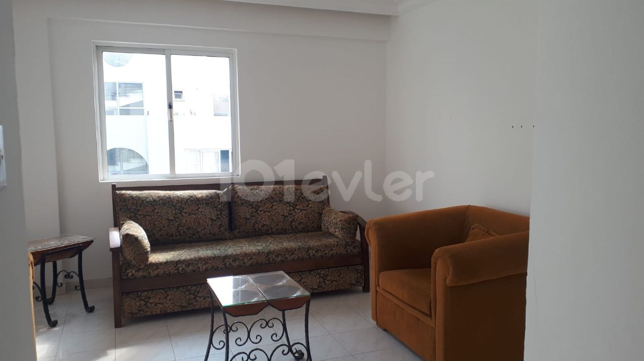 2nd hand furnished 2 + 1 in the Lavaş restaurant area in the center of Kyrenia is for rent from the date of 01 August. On the annual advance pay.e is 300 STG **  ** 