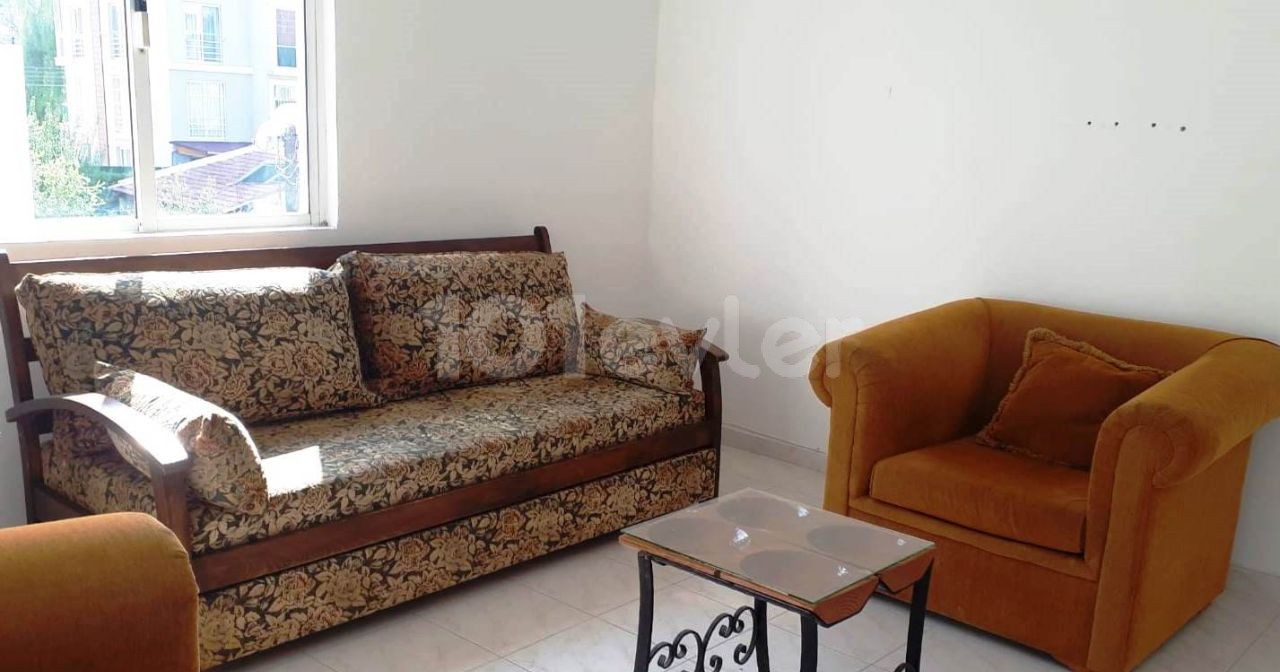 2nd hand furnished 2 + 1 in the Lavaş restaurant area in the center of Kyrenia is for rent from the date of 01 August. On the annual advance pay.e is 300 STG **  ** 