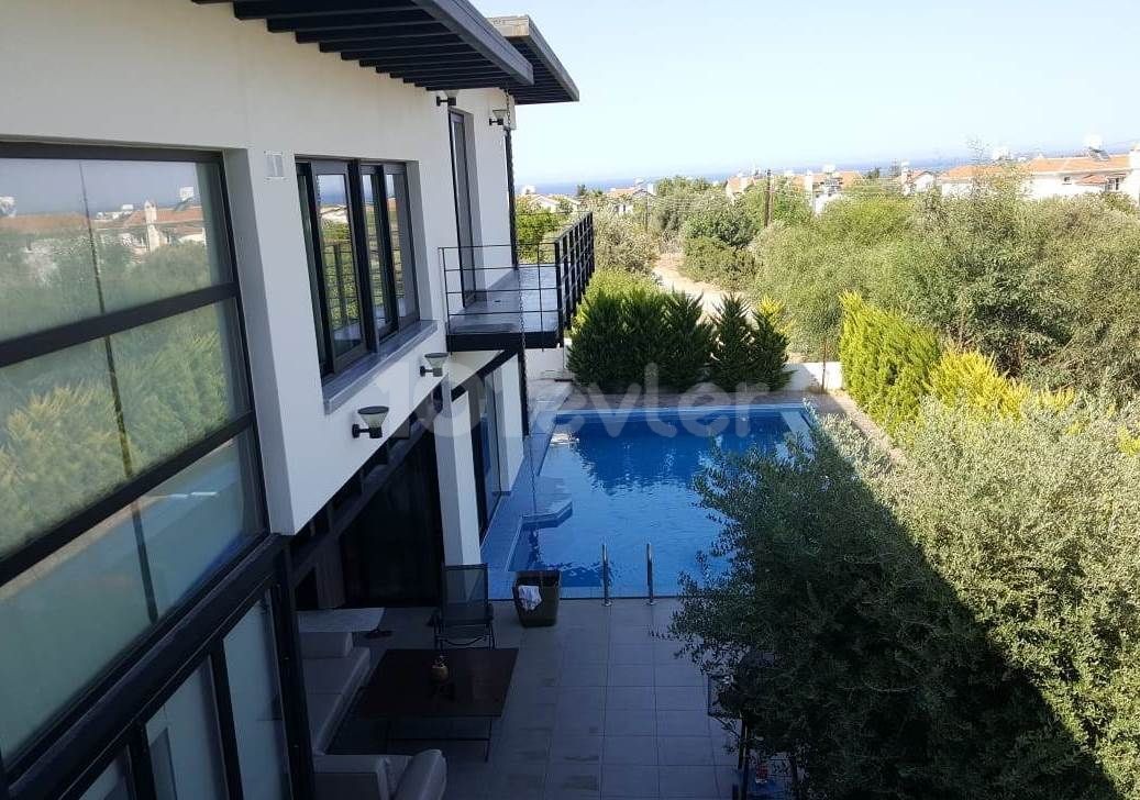 Luxury villa with private pool in Ozankoy, the decent region of Kyrenia ** 