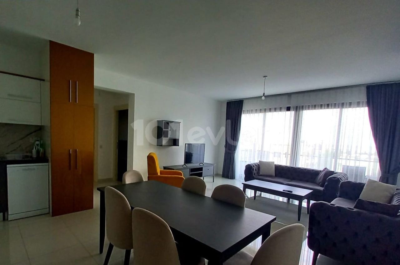 2+1 fully furnished luxury flat with Turkish title deed suitable for investment and living in the heart of Kyrenia