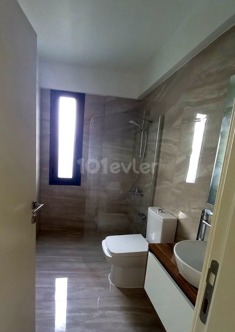 2+1 fully furnished luxury flat with Turkish title deed suitable for investment and living in the heart of Kyrenia