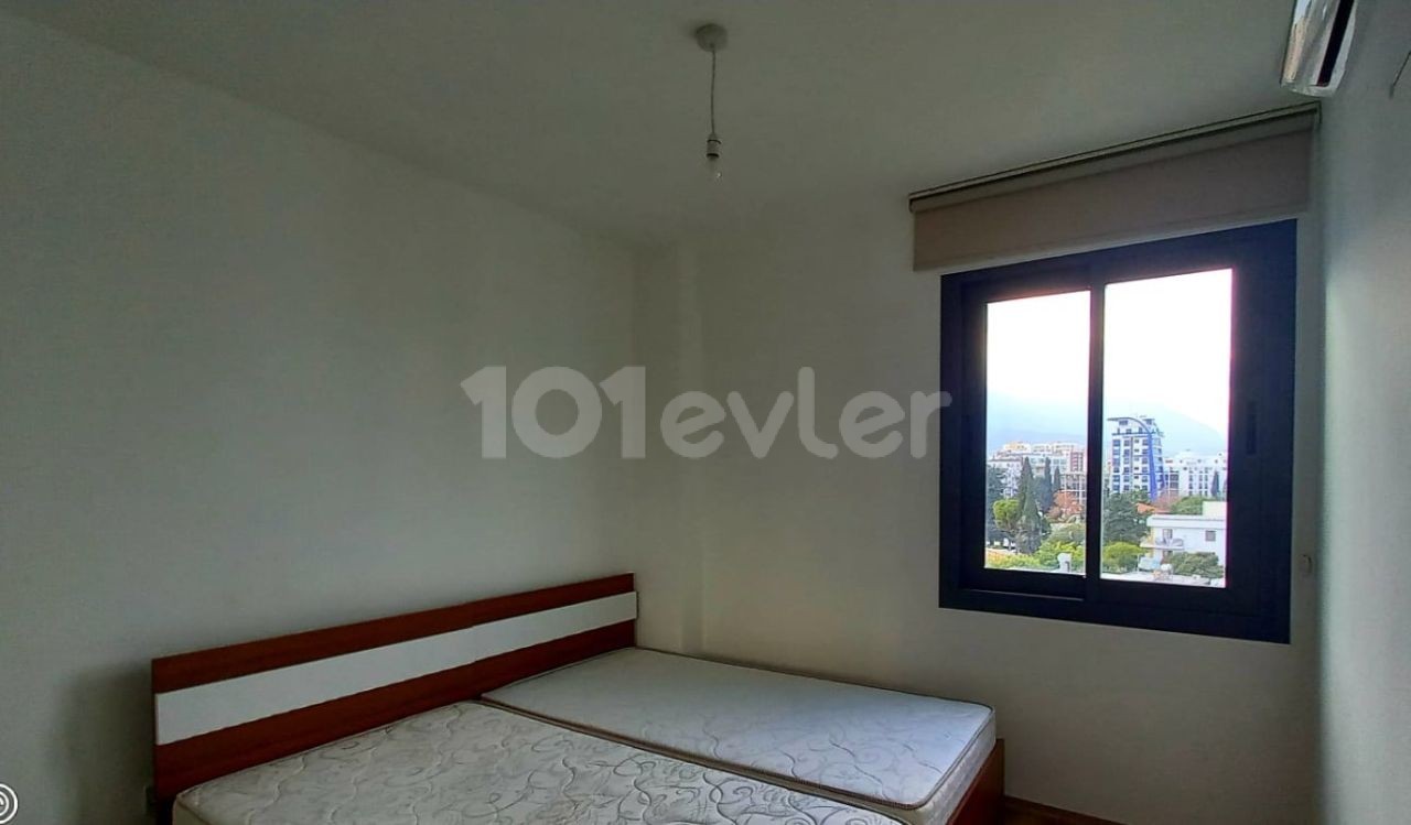 2+1 fully furnished luxury flat with Turkish title deed suitable for investment and living in the heart of Kyrenia