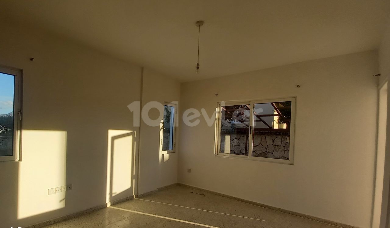 4+1 UNFURNISHED VILLA CLOSE TO OLD ENGLISH SCHOOL IN GIRNE-BELLAPAIS AREA