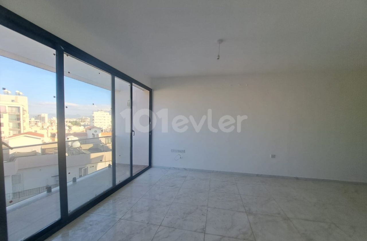 Flat To Rent in Girne Merkez, Kyrenia