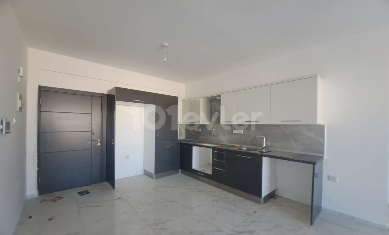 Flat To Rent in Girne Merkez, Kyrenia