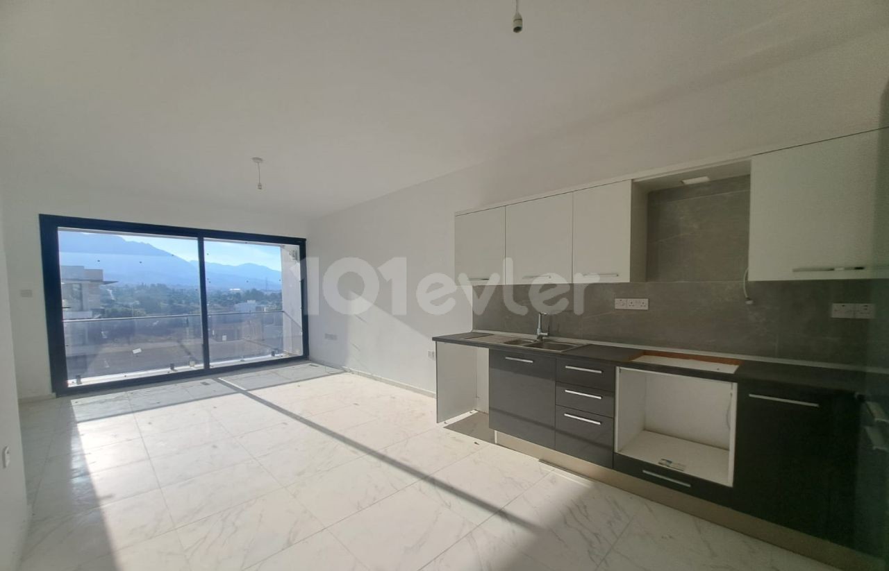 Flat To Rent in Girne Merkez, Kyrenia